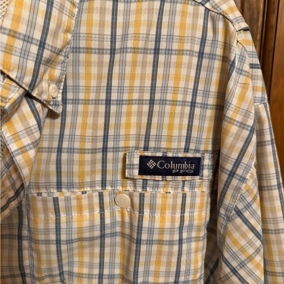 Columbia PFG (performance fishing gear) XLT - Picture 4 of 5